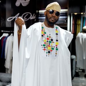 Infinite White Agbada Style SA5