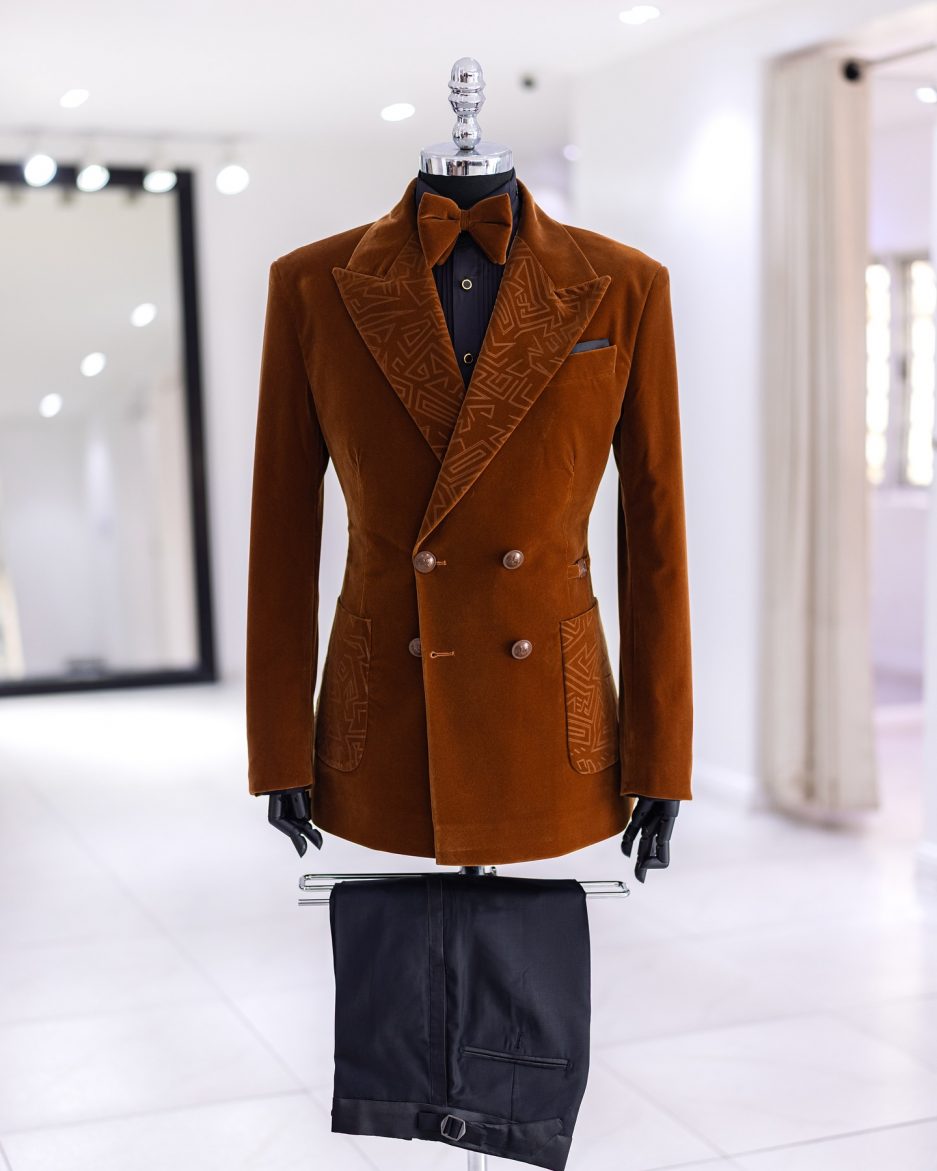 The “Alkebulan” Suit 4